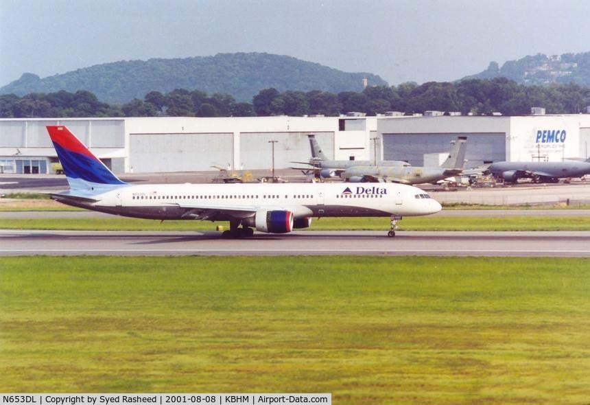 N653DL, 1990 Boeing 757-232 C/N 24393, Delta B757 Landing at KBHM International