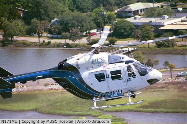 N171MU, Eurocopter-Kawasaki BK-117A-4 C/N 7138, Meducare (Charleston, SC.)