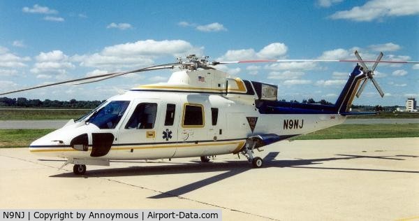 N9NJ, 1988 Sikorsky S-76B C/N 760345, Southstar (Voorhees, NJ.)