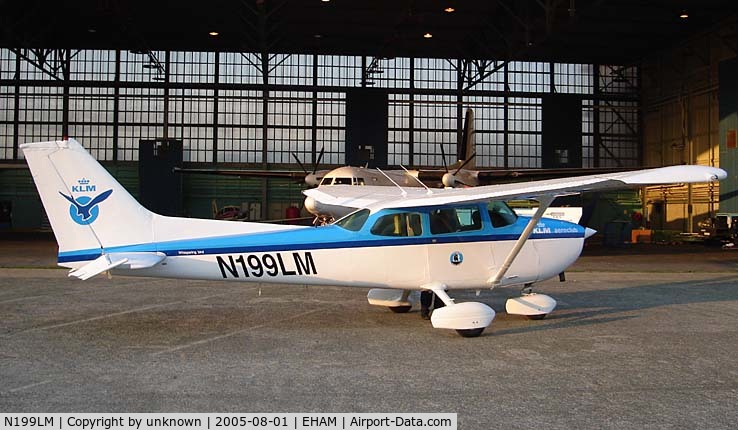 N199LM, 1981 Cessna 172P C/N 17274784, Since 2005 reg. KLM AC PH-WVO
