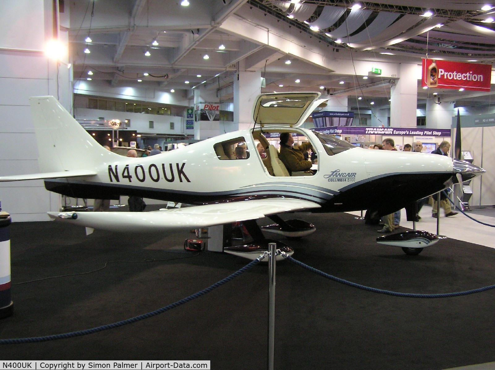 N400UK, 2005 Lancair LC41-550FG C/N 41062, Lancair exhibited at Earls Court in central London