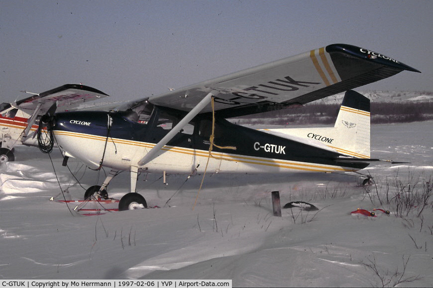 C-GTUK, St Just Cyclone 180 C/N 0027, Kit built Cessna 180/185 replica at Kuujjuaq, Northern Quebec (former Ft. Chimo)