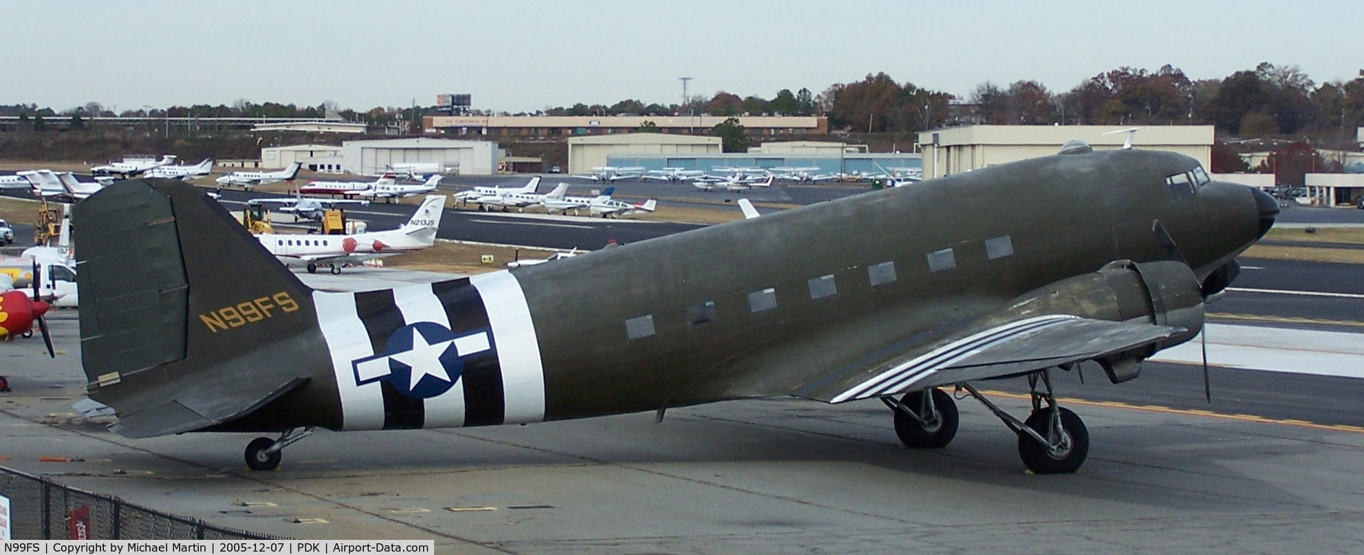 N99FS, Douglas DC-3 (C-47A) C/N 12425, C-47 on tiedown at PDK