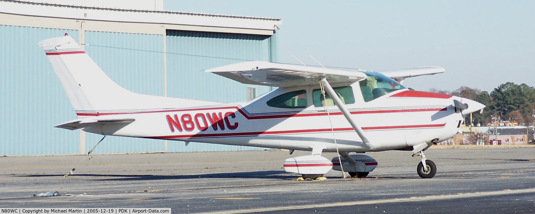 N80WC, 1981 Cessna 182R Skylane C/N 18267838, On tiedow at PDK