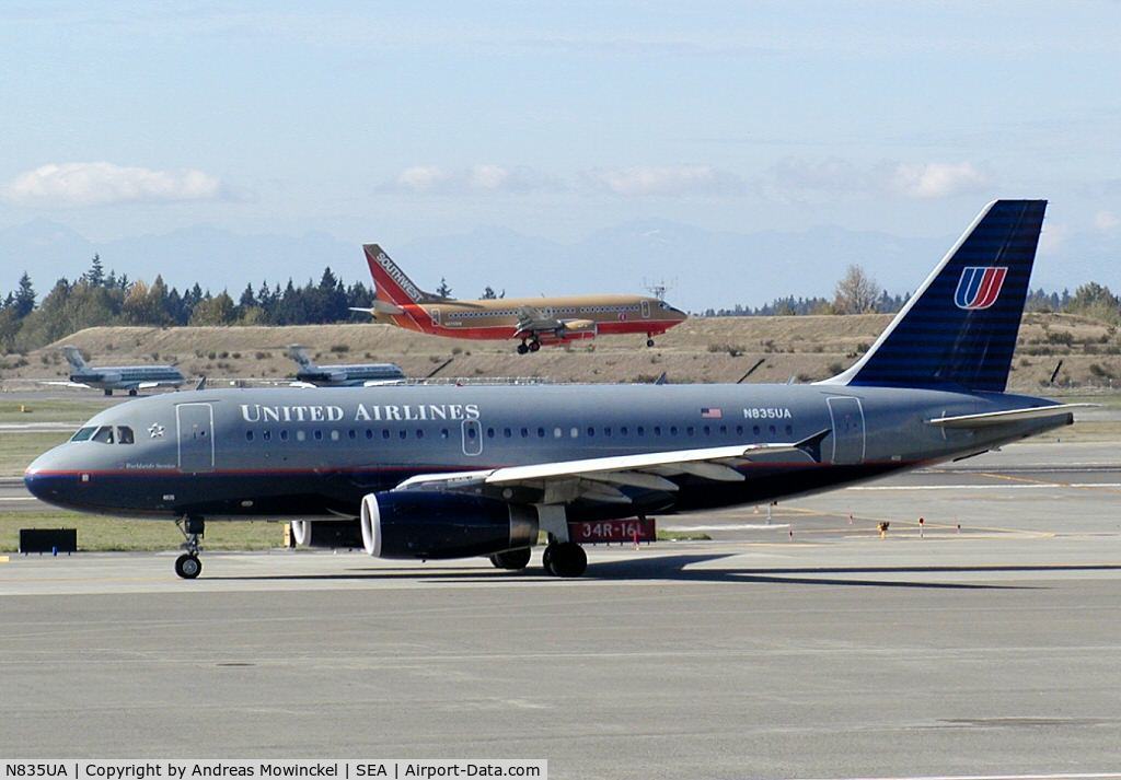N835UA, 2001 Airbus A319-131 C/N 1426, United Airlines A320 at Seattle-Tacoma International Airport