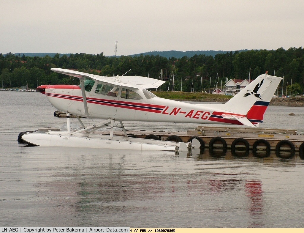 LN-AEG, 1963 Cessna 172E C/N 17250985, Oslo [Kilen Seaplanebase], Norway