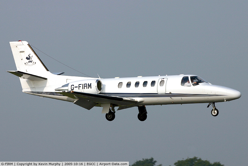 G-FIRM, 2000 Cessna 550B Citation Bravo C/N 550-0940, Coming into land on Manchesters 06R.
