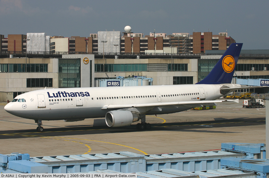 D-AIAU, 1992 Airbus A300B4-603 C/N 623, Departing the gate at Frankfurt.