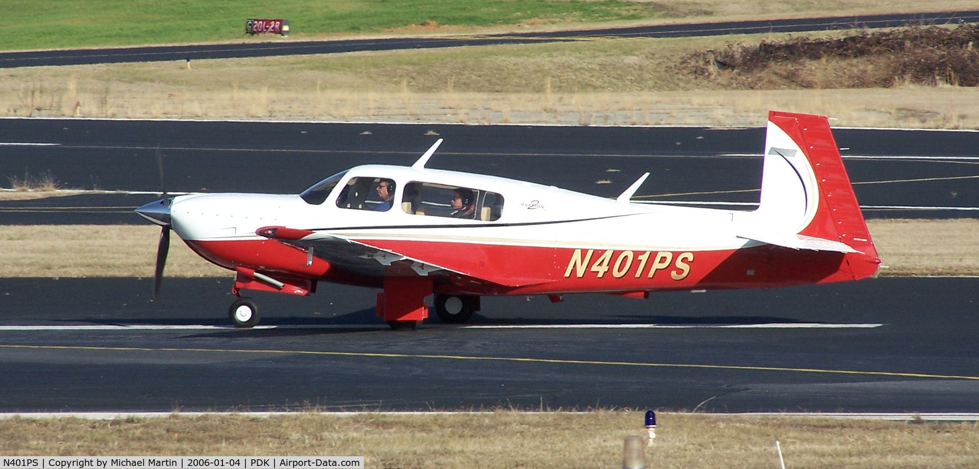 N401PS, 2005 Mooney M20R Ovation C/N 29-0401, Taxing to Epps Air Service