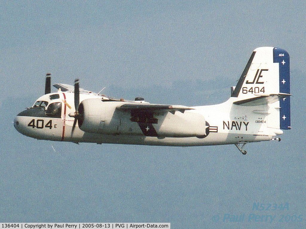 136404, Grumman US-2B Tracker (G89) C/N 313, In flight on Media Day. Civil registry number N5234A