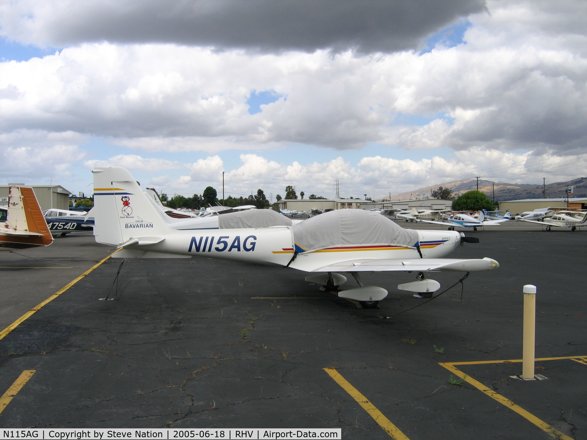N115AG, 1995 Grob G-115C C/N 82060/C1, 1995 Grob G115C at Reid-Hillview Airport, San Jose, CA