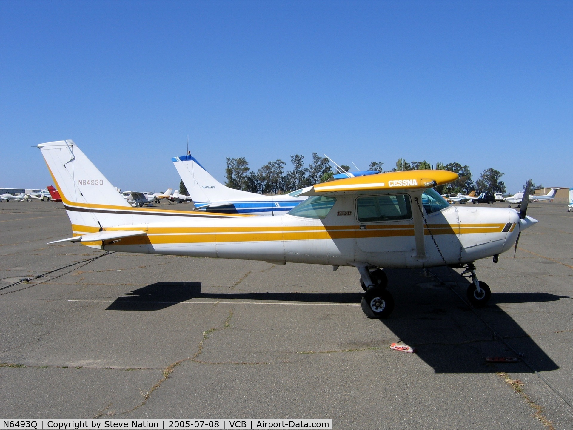 N6493Q, 1981 Cessna 152 C/N 15285262, Blue Skies Associates, Inc. (Carson City, NV) 1981 Cessna 152 at Nut Tree Airport, Vacaville, CA