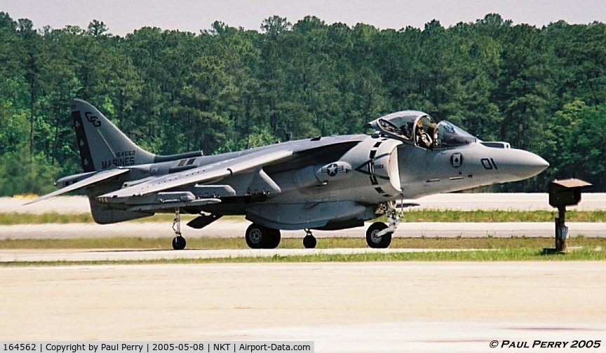 164562, McDonnell Douglas AV-8B Harrier II C/N 247, 'Jump Jet', 