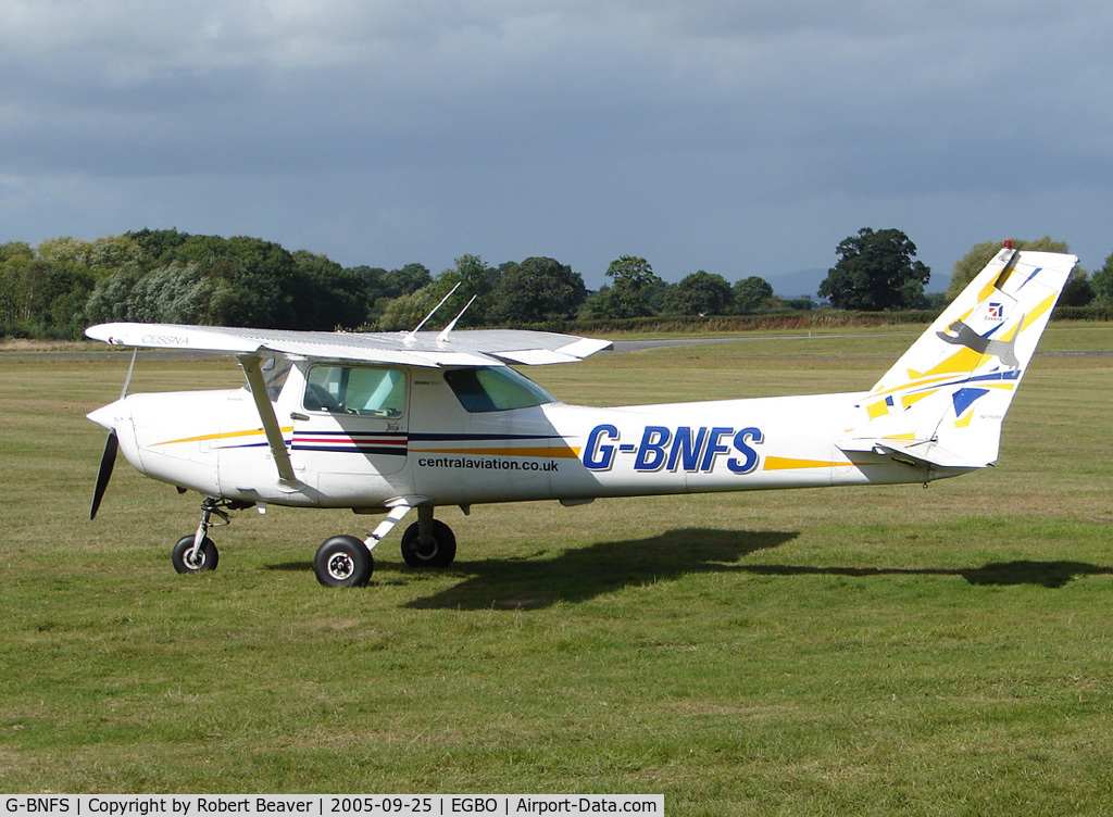 G-BNFS, 1979 Cessna 152 C/N 15283899, Cessna 152 II (Halfpenny Green)
