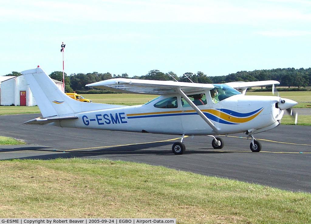 G-ESME, 1979 Cessna R182 Skylane RG C/N R182-01026, Cessna 182 II