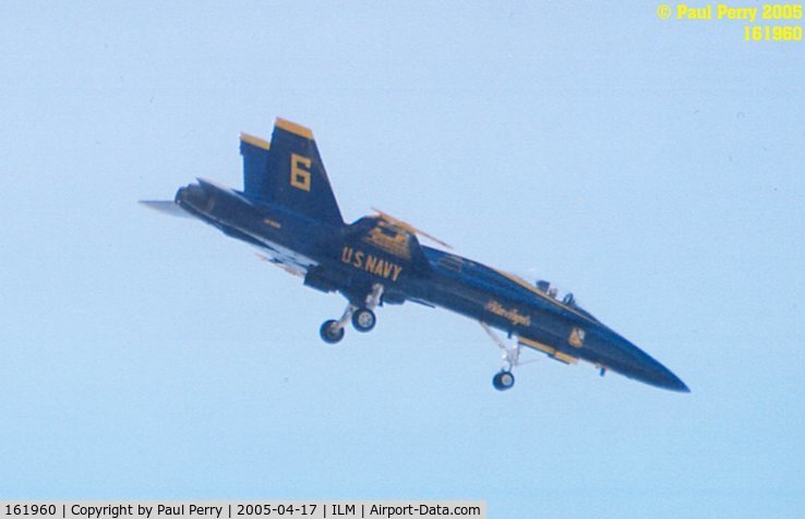 161960, McDonnell Douglas F/A-18A Hornet C/N 0172/A134, Number 6 in the landing pattern