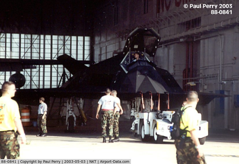 88-0841, 1988 Lockheed F-117A Nighthawk C/N A.4066, Looks like she is drawing a crowd before rollout