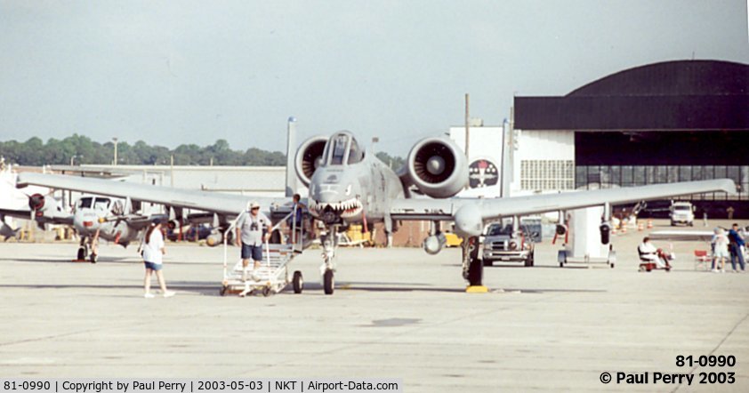 81-0990, 1981 Fairchild Republic A-10A Thunderbolt II C/N A10-0685, A less than pristine, but still pretty, Warthog