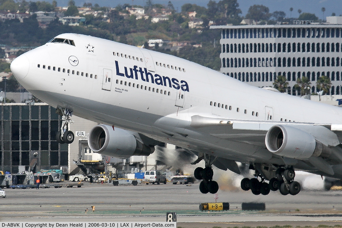 D-ABVK, 1991 Boeing 747-430 C/N 25046, Close-up shot of Lufthansa D-ABVK (Boeing 747-430) - FLT DLH457 as she lifts off from LAX RWY 25R enroute to Frankfurt Main (EDDF), Germany.
