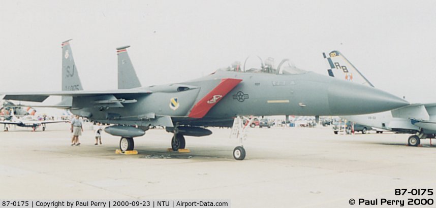 87-0175, 1987 McDonnell Douglas F-15E Strike Eagle C/N 1040/E015, She looks good, even if she's a tad over-exposed