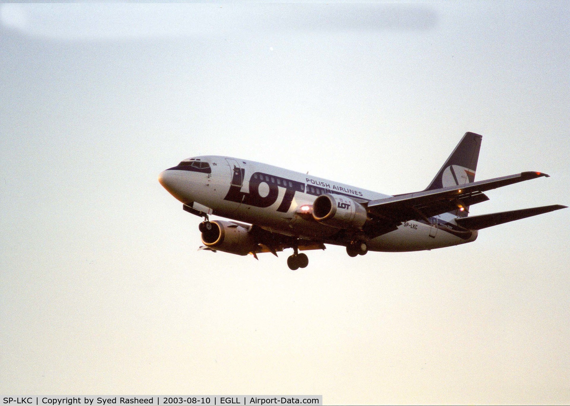 SP-LKC, 1992 Boeing 737-55D C/N 27418, Polish B737 on finals Rwy 27R