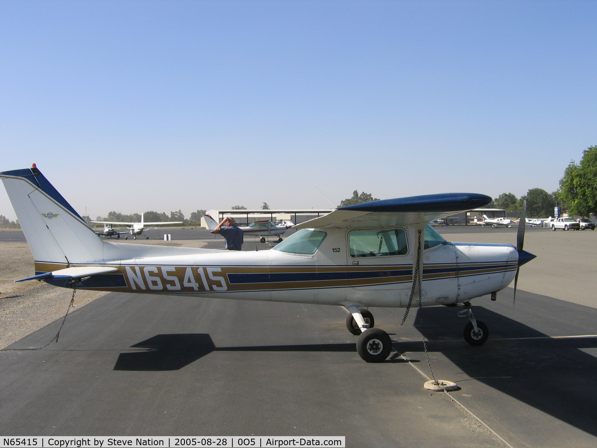 N65415, 1978 Cessna 152 C/N 15281537, Cal Aggie Flying Farmers club Cessna 152 @ University Airport, Davis, CA