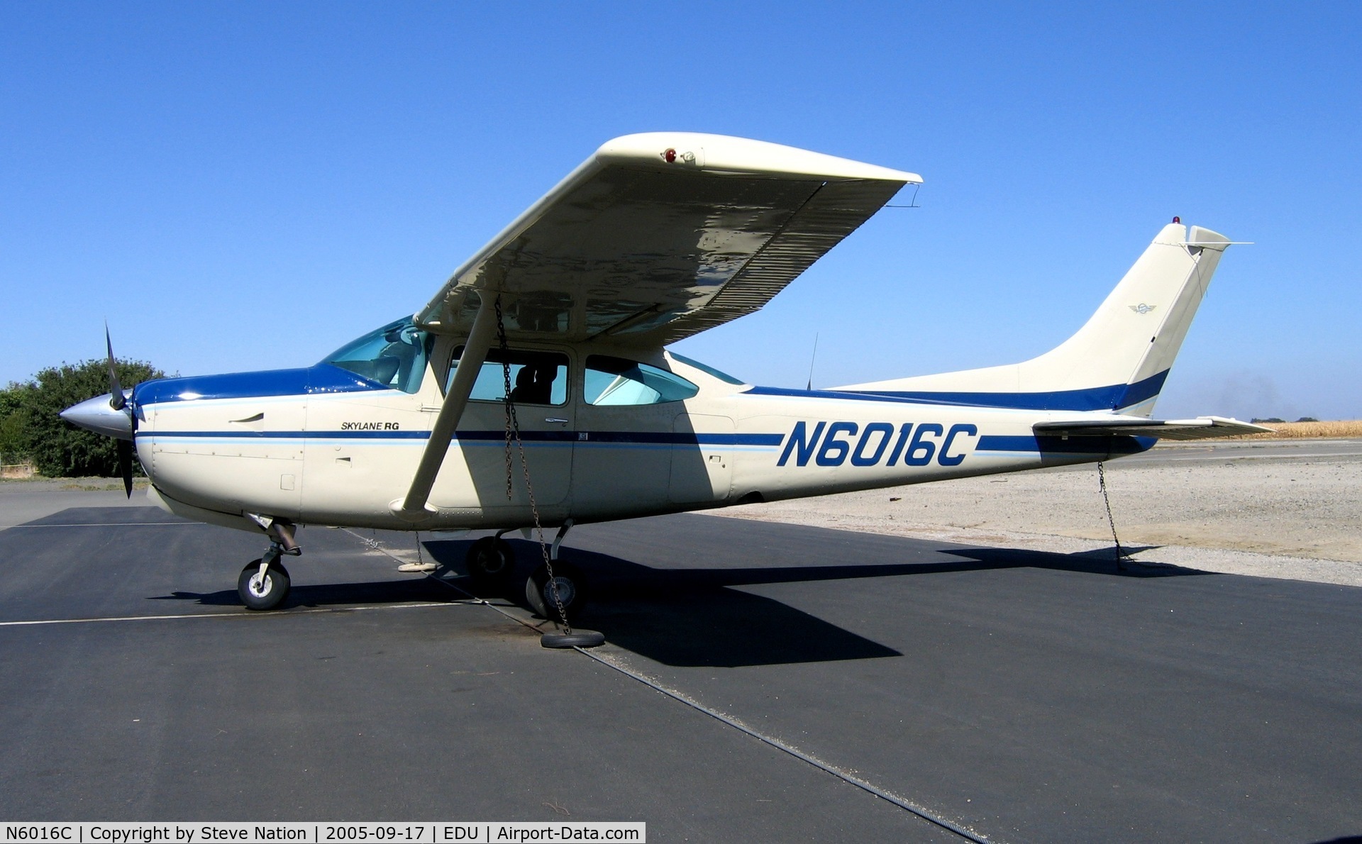 N6016C, 1978 Cessna R182 Skylane RG C/N R18200353, Cal Aggie Flying Farmer aero club 1978 Cessna R182 @University Airport, Davis, CA