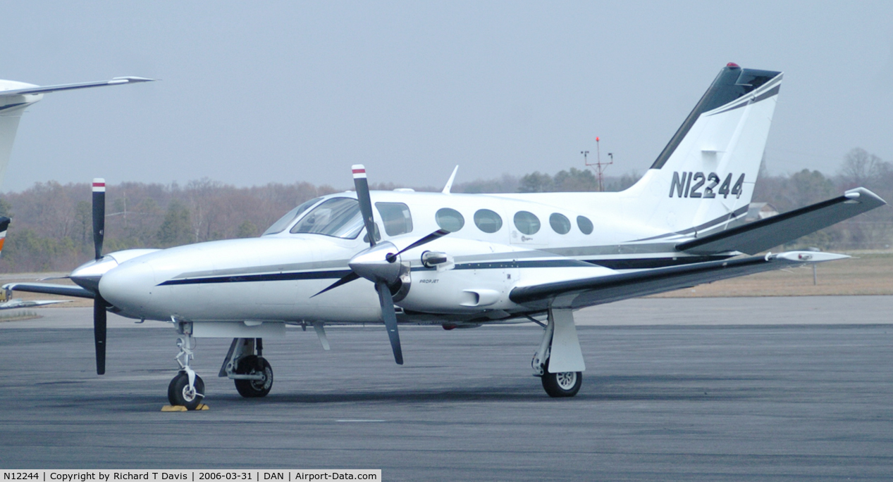 N12244, 1984 Cessna 425 Conquest I C/N 425-0213, Cessna 425 at Danville Regional