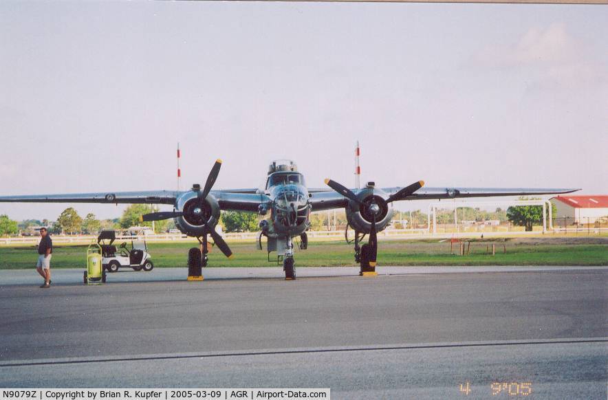 N9079Z, 1944 North American TB-25N Mitchell C/N 108-34009, At Macdill AirFest 2005
