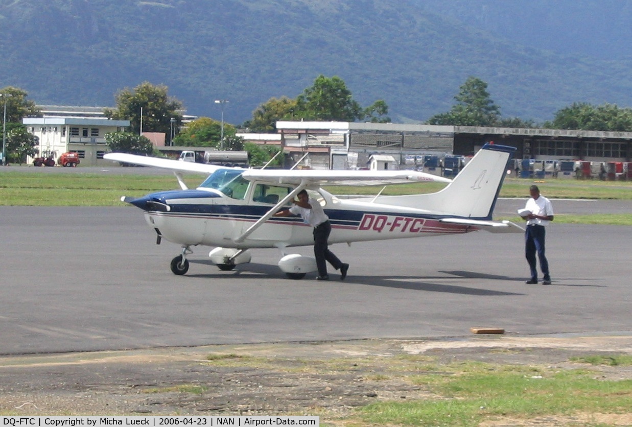 DQ-FTC, Cessna 172M C/N 172-62986, Pacific Flying School