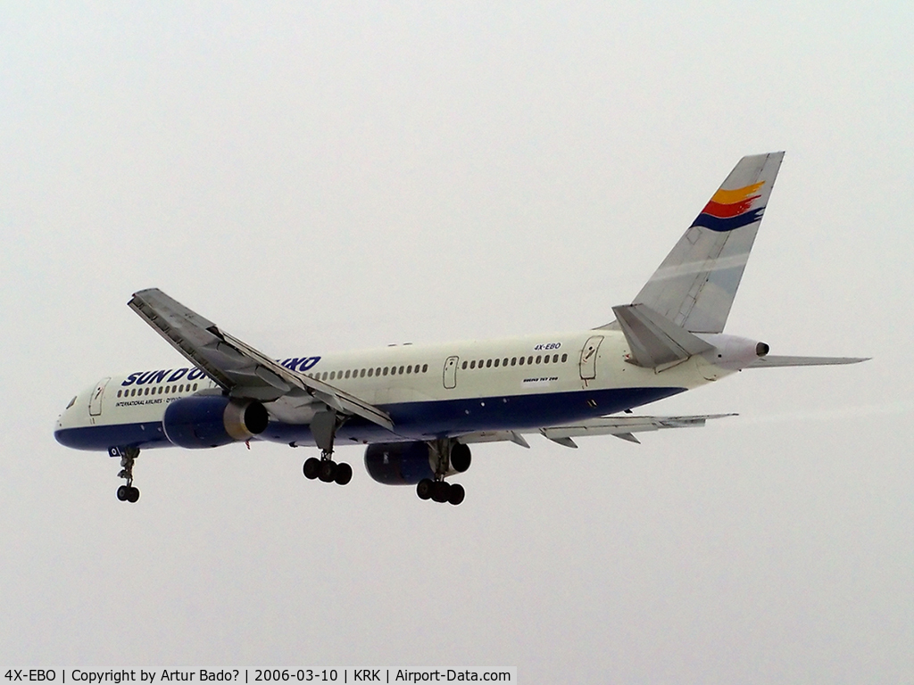 4X-EBO, 1988 Boeing 757-236 C/N 24120, Sun Dor - landing on rwy 25
