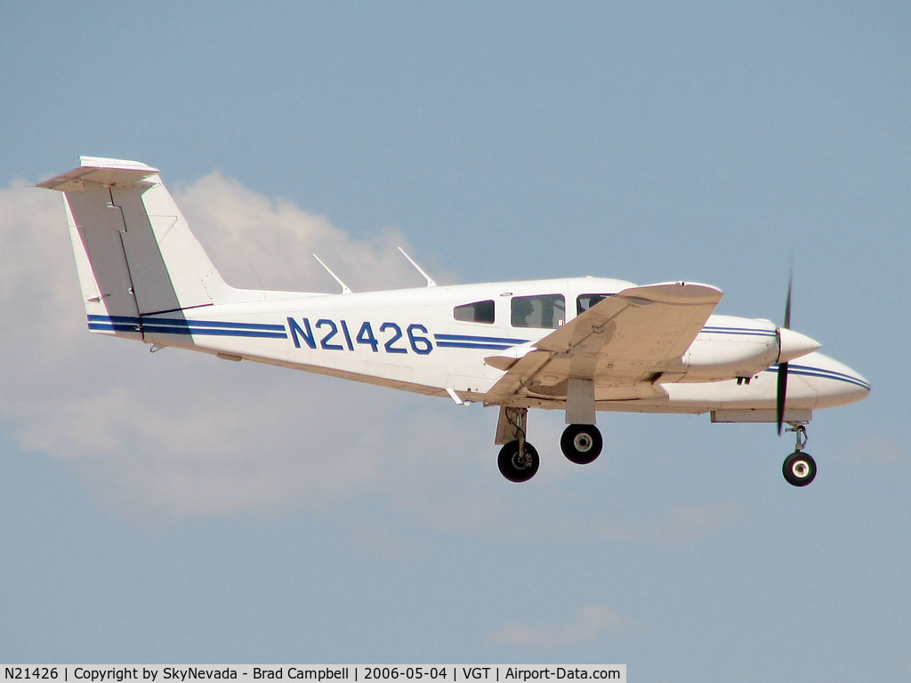 N21426, 1978 Piper PA-44-180 Seminole C/N 44-7995049, Privately Owned / 1978 Piper PA-44-180 - (Seminole)