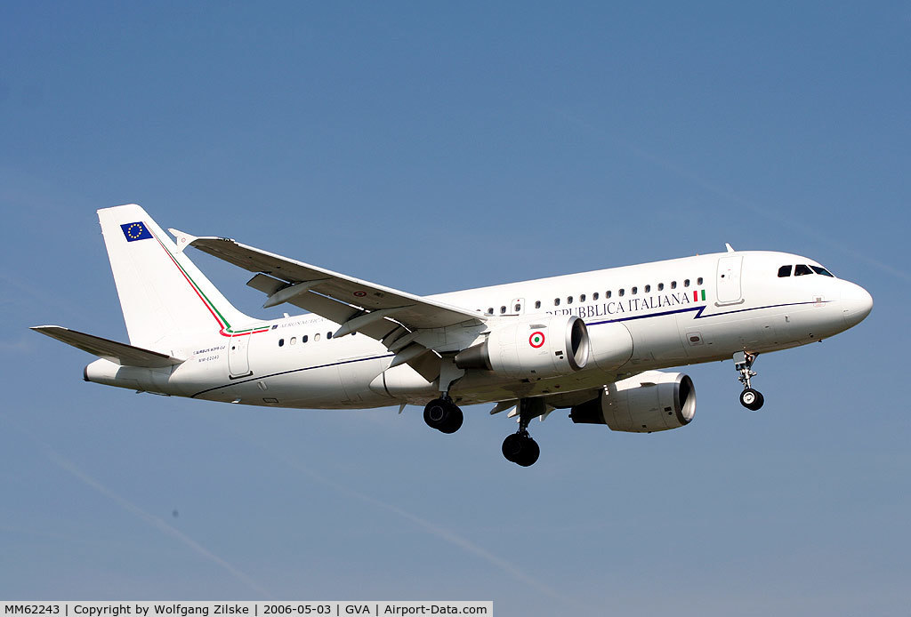 MM62243, 2005 Airbus ACJ319 (A319-115/CJ) C/N 2507, visitor