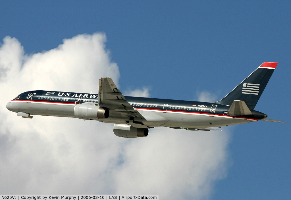 N625VJ, 1994 Boeing 757-2B7 C/N 27246, Old colours US Airways out of Vegas.