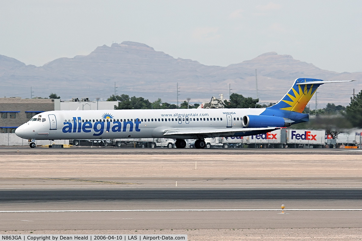 N863GA, 1989 McDonnell Douglas MD-83 (DC-9-83) C/N 49911, Allegiant Air N863GA departing RWY 25R.