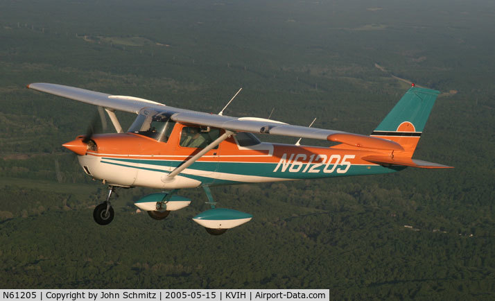 N61205, 1969 Cessna 150J C/N 15070886, In flight over Vichy, MO