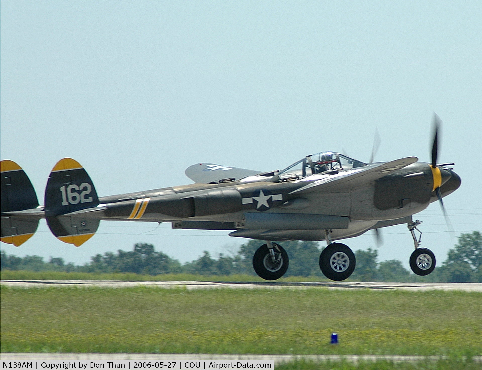 N138AM, 1943 Lockheed P-38J Lightning C/N 44-23314, P-38, 23 Skidoo on take off