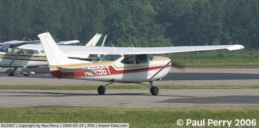 N2296T, 1977 Cessna R182 Skylane RG C/N R18200021, And now growling her way down the taxiway