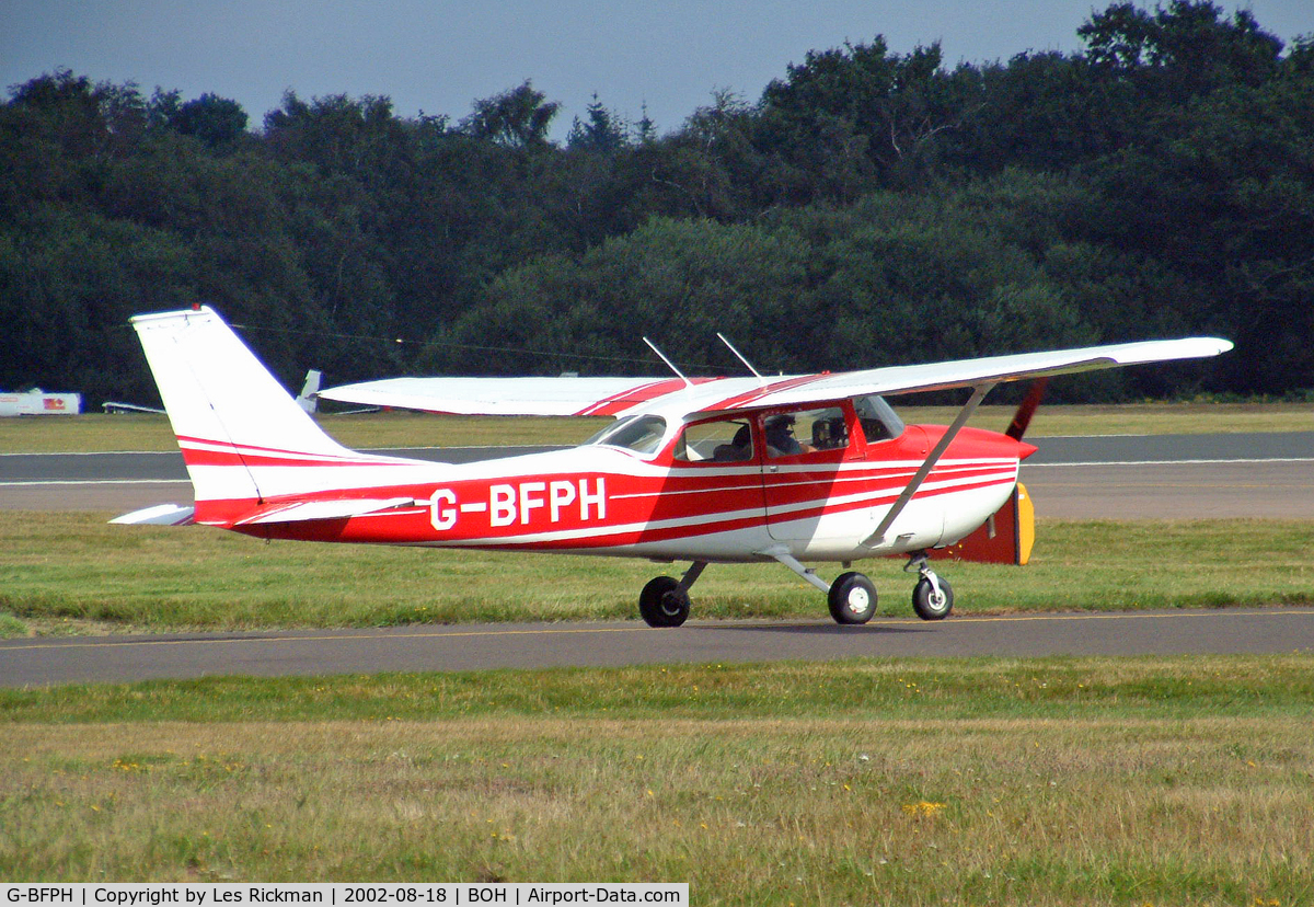 G-BFPH, 1971 Reims F172K Skyhawk C/N 0802, Cessna F.172K