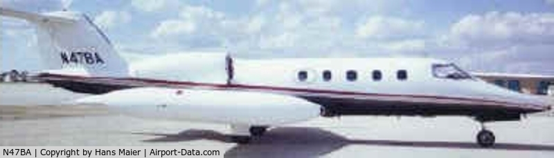 N47BA, 1976 Gates Learjet 35 C/N 060, Airport unknown
