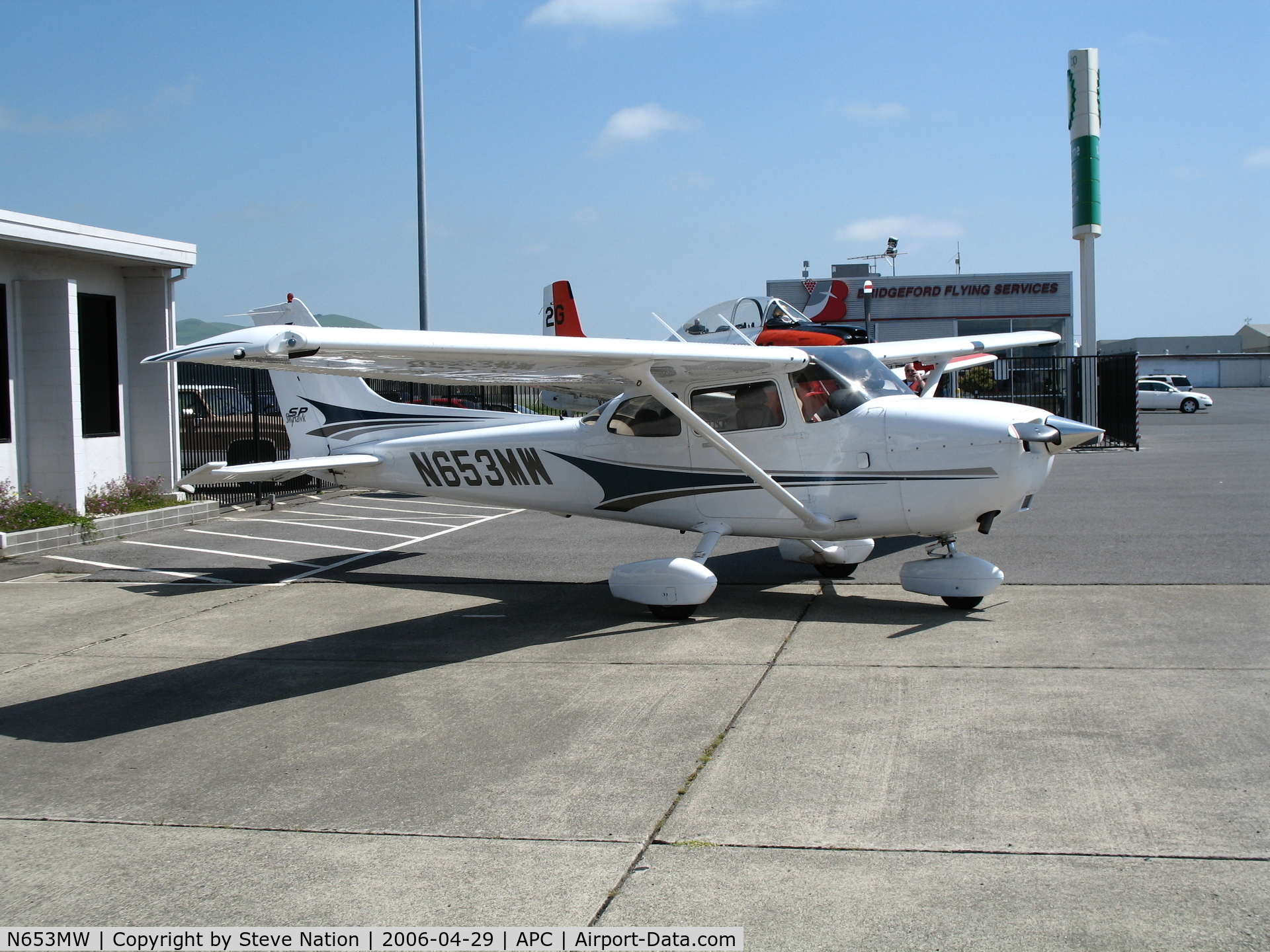 N653MW, 2004 Cessna 172S C/N 172S9653, Bridgeford Flying Service 2004 Cessna 172S @ Napa County Airport, CA
