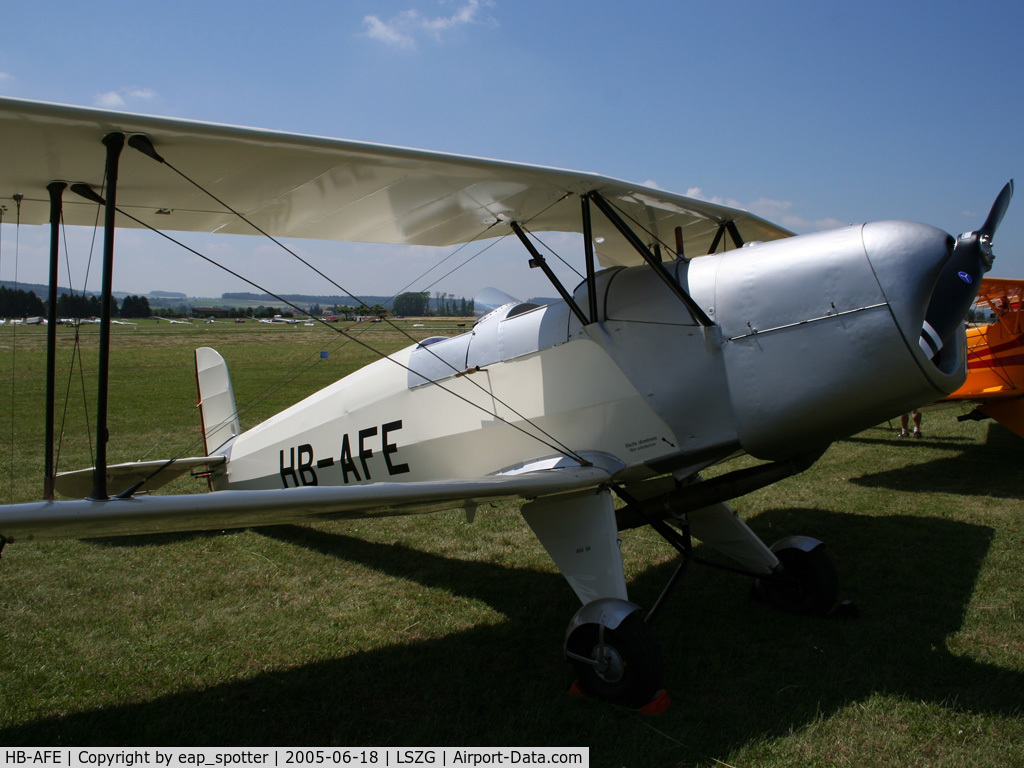 HB-AFE, 1938 Bucker Bu-131B Jungmann C/N 36, Oldtimer Fly In Grenchen 2005