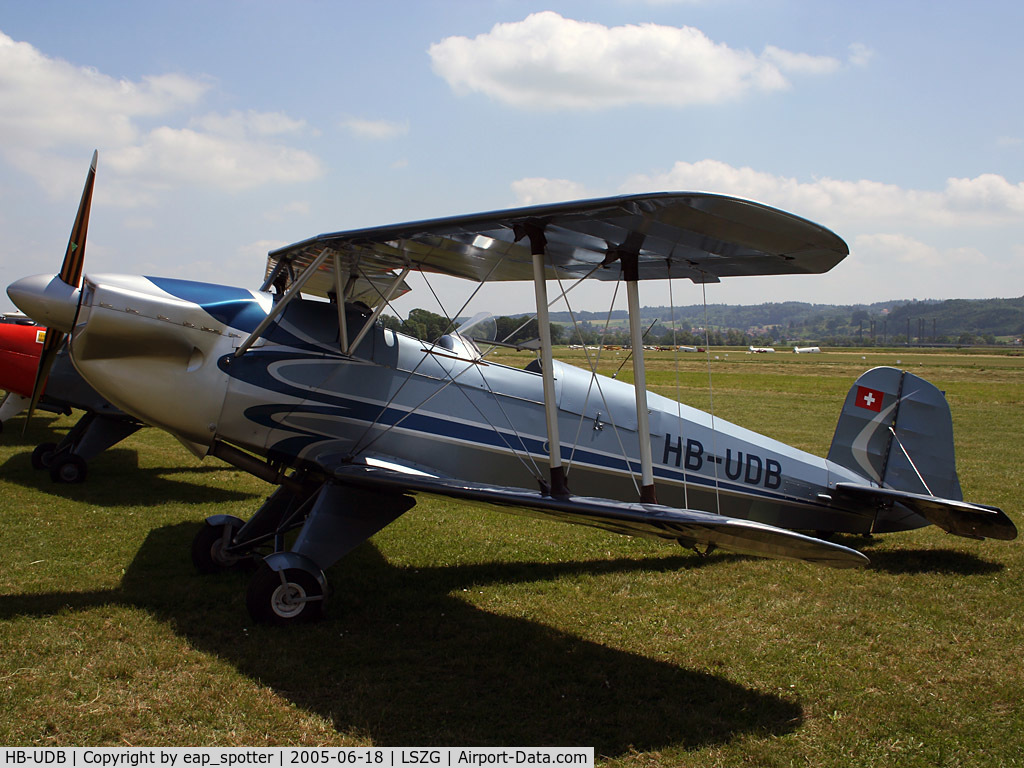 HB-UDB, 1958 CASA 1-131E Srs 2000 Jungmann C/N 2147, Oldtimer fly in Grenchen 2005