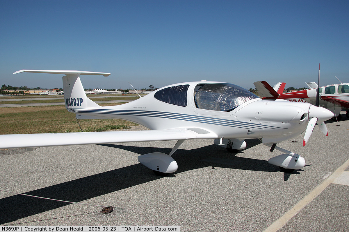 N369JP, 2003 Diamond DA-40 Diamond Star C/N 40.310, 2003 Diamond Aircraft DA 40 N369JP parked on the ramp at Torrance Municipal Airport (KTOA) - Torrance, California.