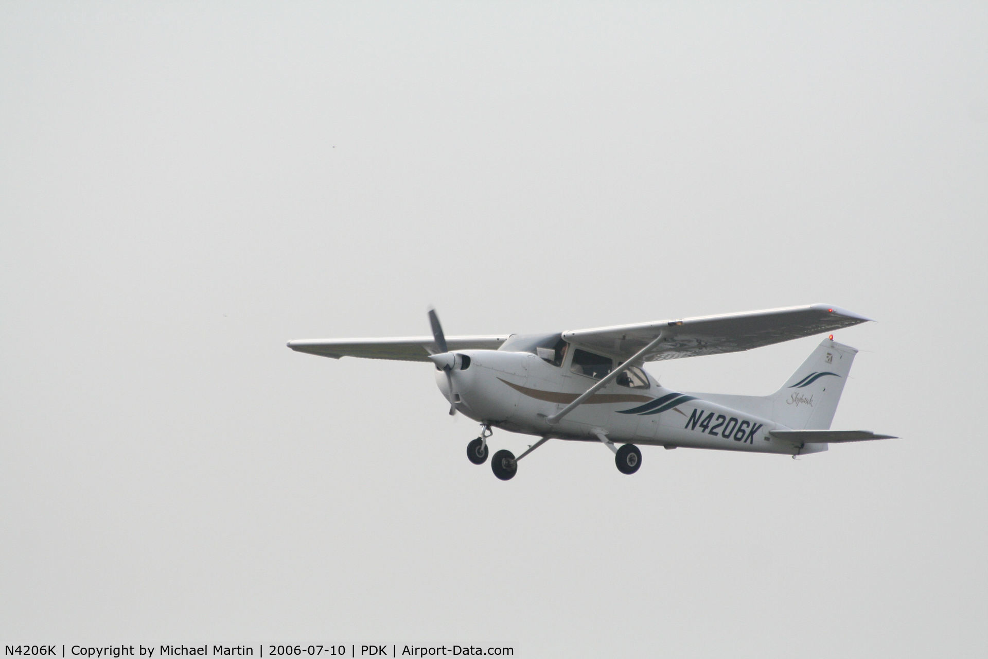 N4206K, 1999 Cessna 172R C/N 17280751, Over flying PDK on a missed approach