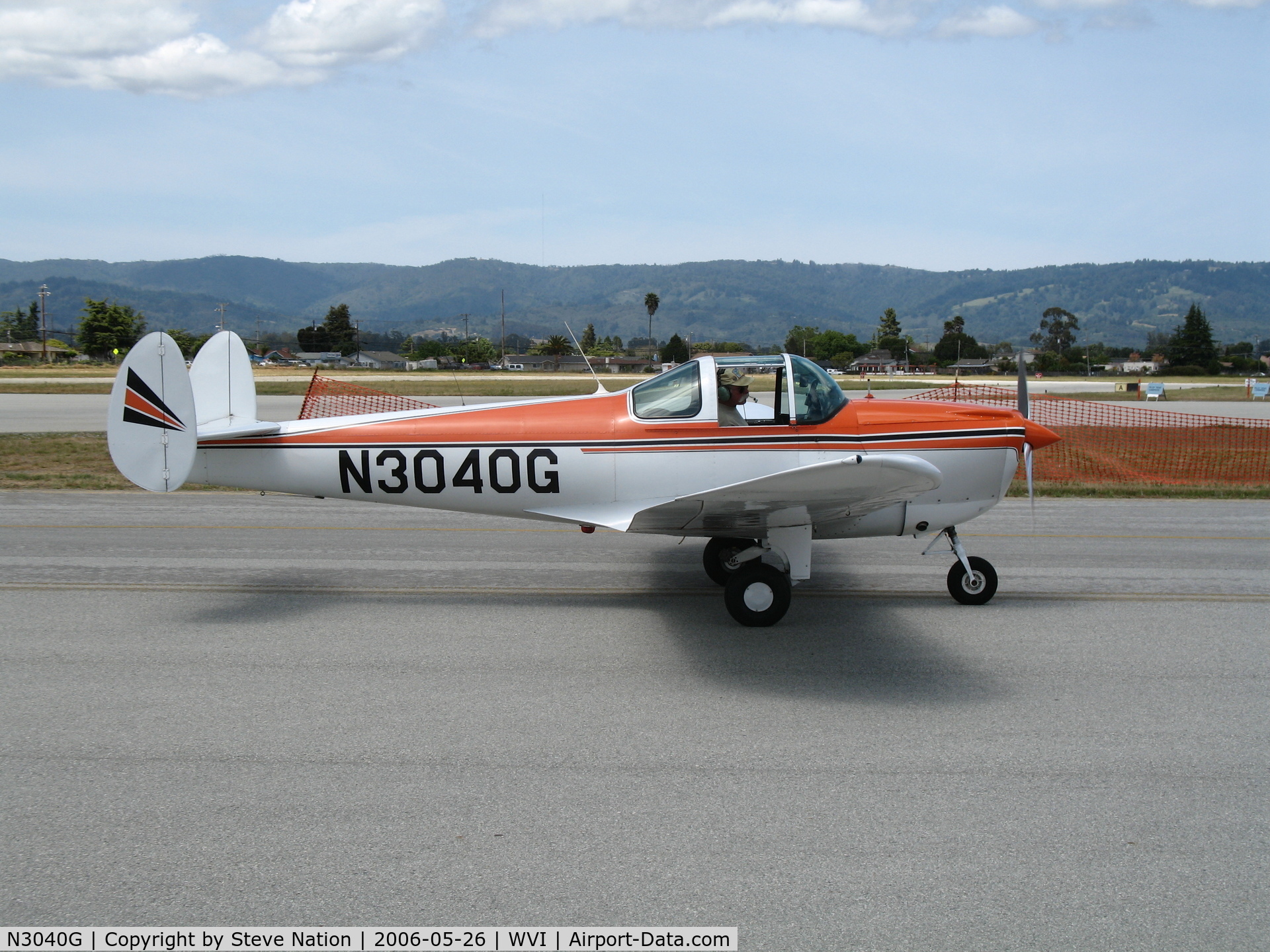 N3040G, 1961 Forney F-1A Aircoupe C/N 5740, 1961 Aircoupe F-1A taxying @ Watsonville Municipal Airport, CA