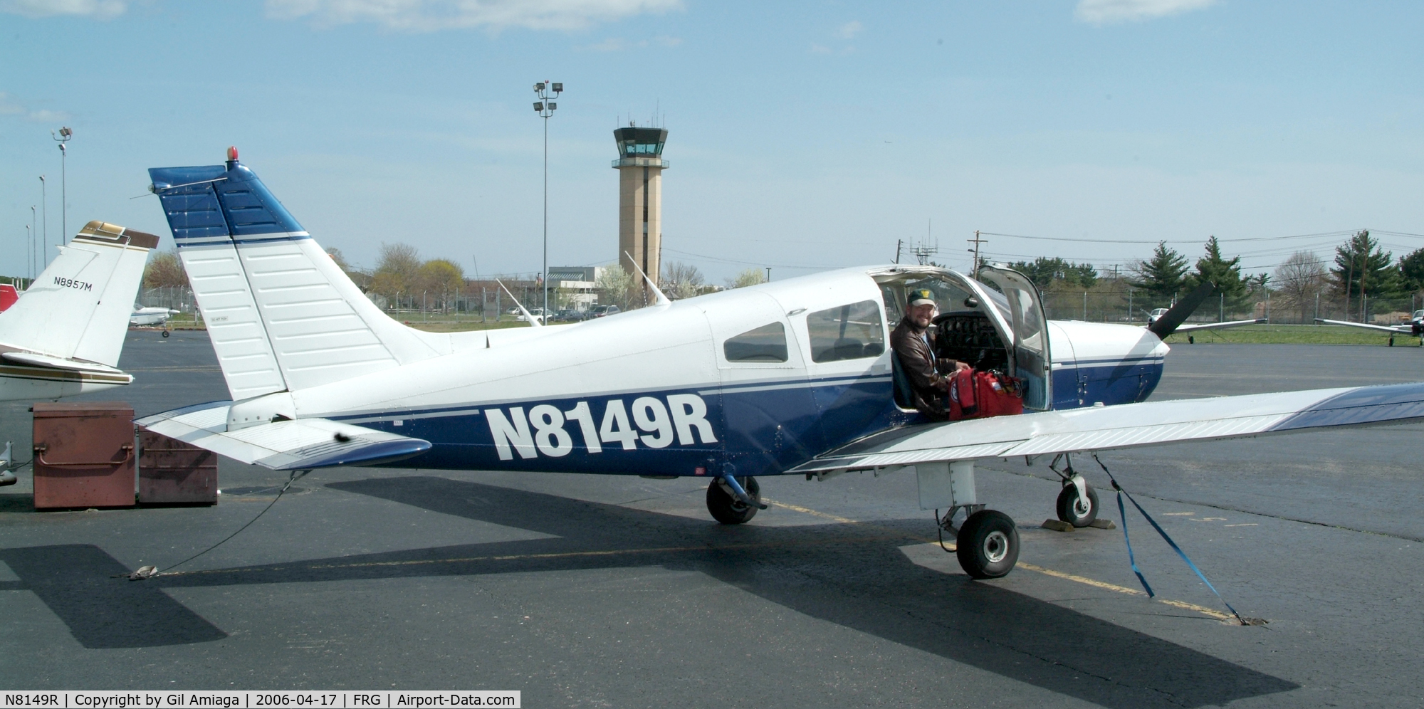 N8149R, 1980 Piper PA-28-161 C/N 28-8016254, Your humble correspondent in 49R.