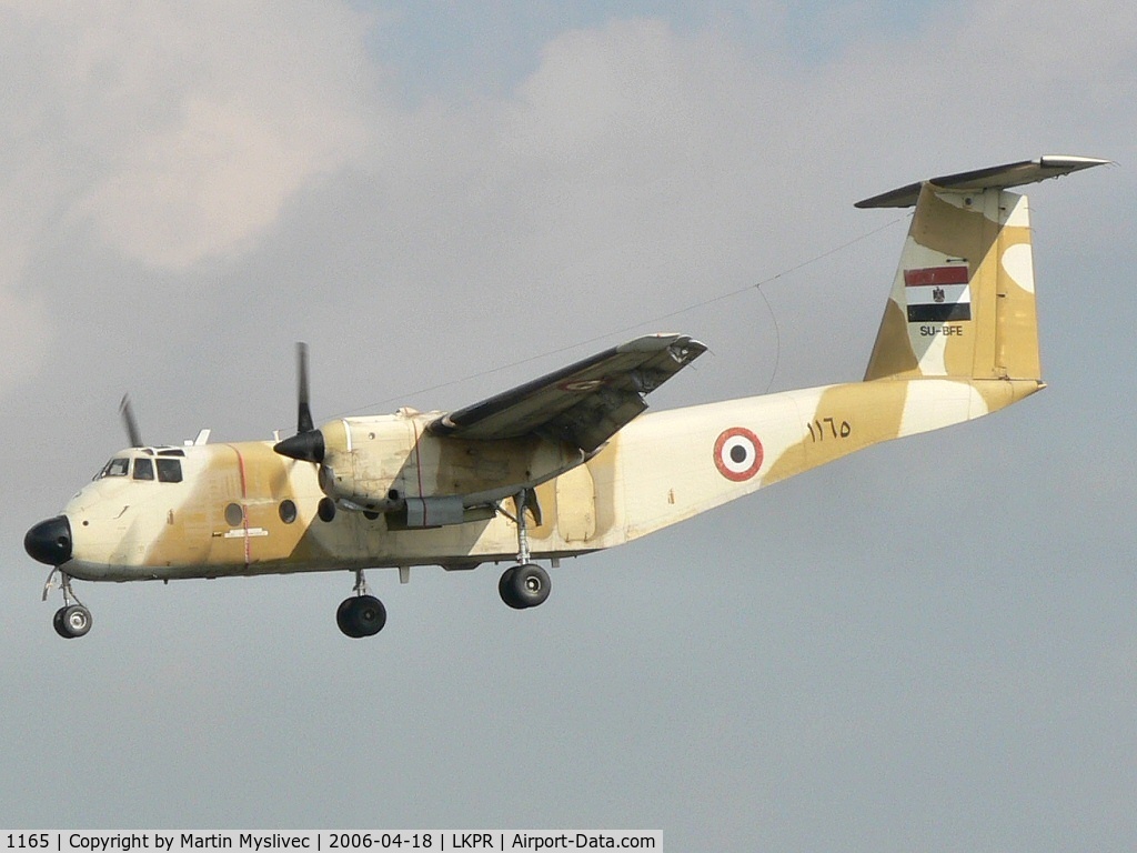 1165, De Havilland Canada DHC-5D Buffalo C/N 114, De Havilland Canada DHC-5 Buffalo