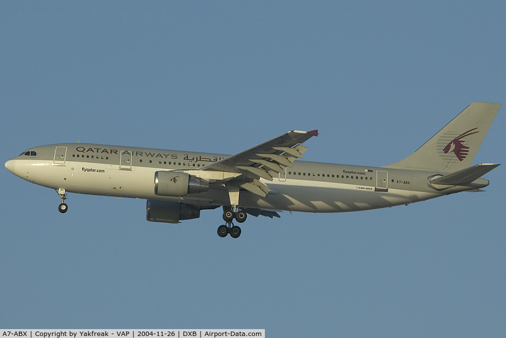 A7-ABX, 1990 Airbus A300B4-622R C/N 554, Qatar Airways Airbus A300-600 landing at DXB