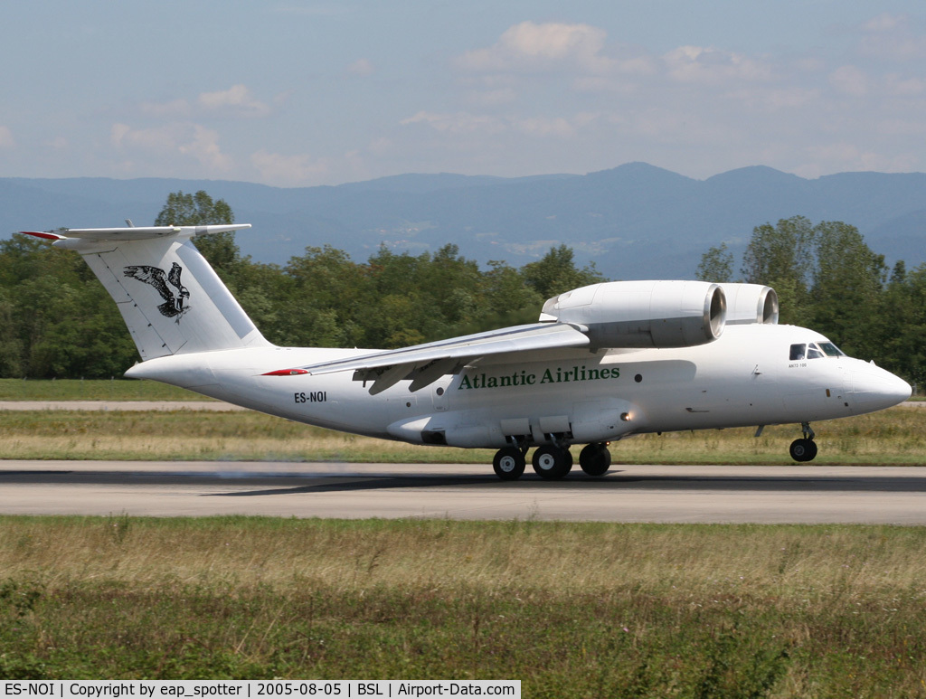 ES-NOI, 1992 Antonov An-72-100 C/N 36572098914, Landing on runway 16